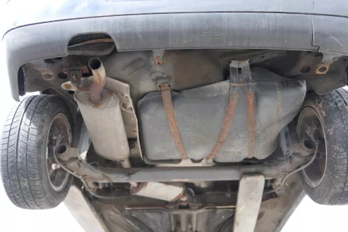 VW Golf 3 Auspuff Mitteltopf + Endschalldämpfer 1,6 AFT 2E AKS AGG AKR ADY 2.0 (182110)