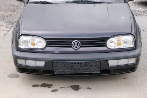 VW Golf 3 Grill Kühlergrill VW Zeichen Logo Grillleiste Leiste