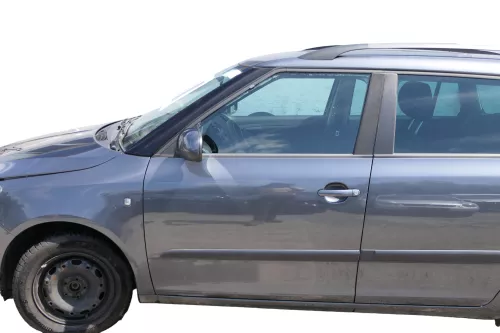 Fabia 5J Kombi + Limo Tür vorne links Fahrertür - grau LF8J -ohne Anbauteile