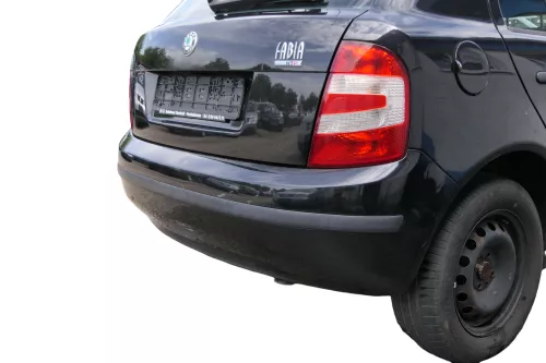 Skoda Fabia 6Y Schrägheck Stoßstange hinten Heckstoßstange schwarz LF9R (182298)