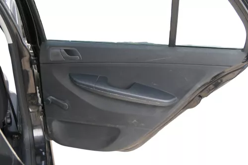 1 x Skoda Fabia 6Y Türverkleidung Verkleidung Tür hinten rechts schwarz onyx