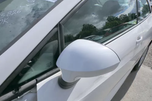 Seat Ibiza 6J elektrischer elektrisch Spiegel Außenspiegel links weiß LB9A