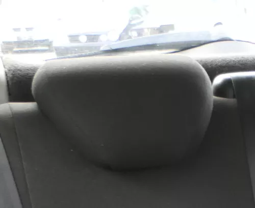 Seat Ibiza 5 6J Kopfstütze hinten rechts / links / mitte schwarz 6J0885921  QF2