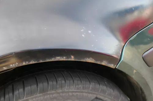 VW Golf 4 1J Kotflügel vorne rechts schwarz Rost (182579)