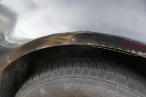 VW Golf 4 1J Kotflügel vorne rechts schwarz Rost (182579)