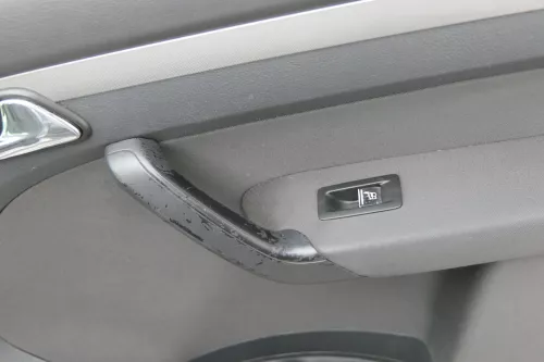 VW Touran 1x Türverkleidung Verkleidung Tür vorne rechts - anthrazit (182610)