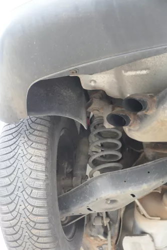 VW Touran Auspuff Endschalldämpfer hinten 2,0 FSI Motor BLX BMY BLR Mittelschall (182615)