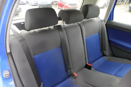 VW Polo 9N 9N3 Sitz Rückbank Sitzfläche Sitze 3 Punkt Gurt hinten blau OHNEKopf (182739)