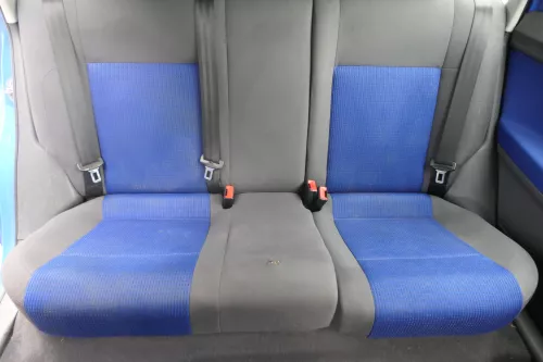 VW Polo 9N 9N3 Sitz Rückbank Sitzfläche Sitze 3 Punkt Gurt hinten blau OHNEKopf (182739)