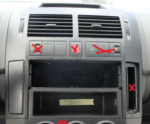VW Polo 9N Mittelkonsole Verkleidung um Radio schwarz 6Q0858069S 