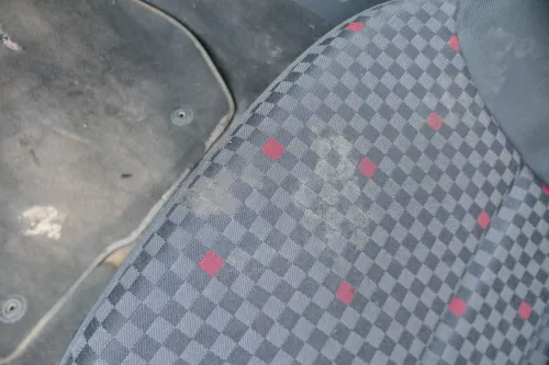 A3 8L Sitz Fahrersitz vorne links 2/3-Türer klappbar höhenverstellbar rot (182772)