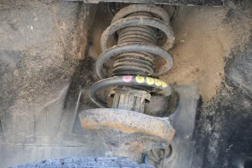 2 Stück VW Golf 4 A3 Stoßdämpfer Federbein Feder vorne 1J0413031AE TDI Sport