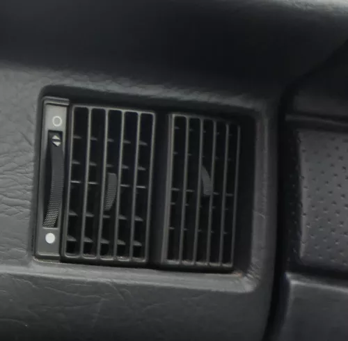 Audi 80 8C Lüftungsdüse Düse Lüftung vorne rechts