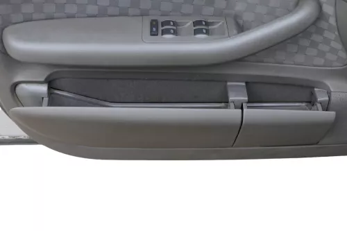 1x A6 4B Türverkleidung Verkleidung Tür vorne links swing grau (183045)