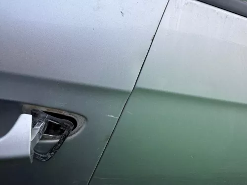 VW Passat 3C Kombi o. Limous Tür vorne links Fahrer silber LA7W reflexsilber (183095)