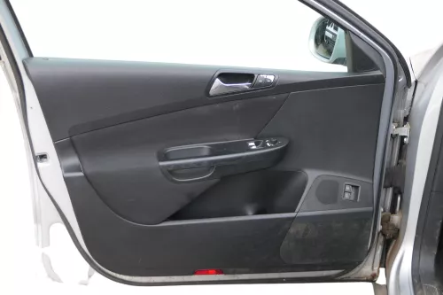 VW Passat 3C Variant 1x Türverkleidung Verkleidung Tür vorne links schwarz