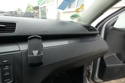 Passat 3C Mittelkonsole Verkleidung Klappe Abdeckung Dekor netzoptik schwarz mat (183109)