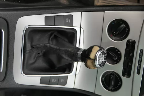 Passat 3C Mittelkonsole Verkleidung Klappe Abdeckung Dekor silber matt chrom Asc (183132)