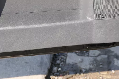 1x VW Polo 9N Türverkleidung Verkleidung Tür vorne links 2/3-Türer Griff Öffner (183244)
