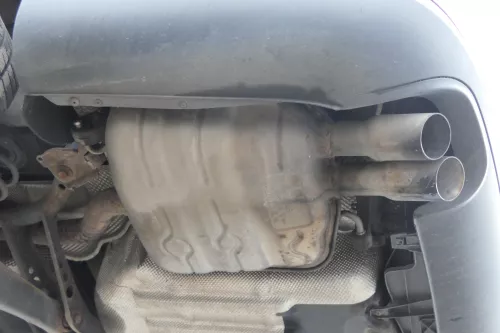 VW Passat 3C Auspuff Endschalldämpfer Mittelschalldämpfer 2,0 FSI BLR BVY (183417)