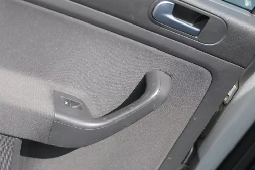 1x Golf Plus 5M Türverkleidung Verkleidung Tür hinten links schwarz