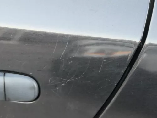 Skoda Fabia 5J Limousine Tür hinten links schwarz LF9R - ohne Anbauteile (183590)