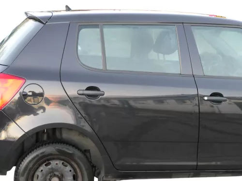 Skoda Fabia 5J Limousine Tür hinten rechts schwarz LF9R - ohne Anbauteile