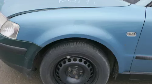 VW Passat 3B Kotflügel vorne links blau grün türkis ( evtl. LB7T oder LB6N ???)