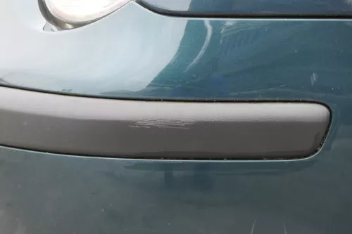 VW Polo 9N Stoßstange Frontstoßstange vorne grün LC6X (183640)