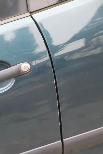 VW Polo 9N 9N3 Tür vorne links Fahrertür 2/3-Türer grün LC6X -ohne Anbauteile (183644)