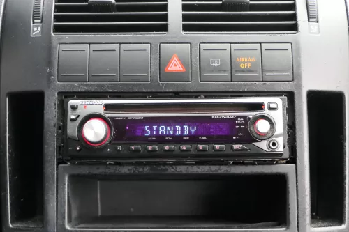 VW Polo 9N Mittelkonsole Verkleidung um Radio schwarz 6Q0858069AD /T (183653)