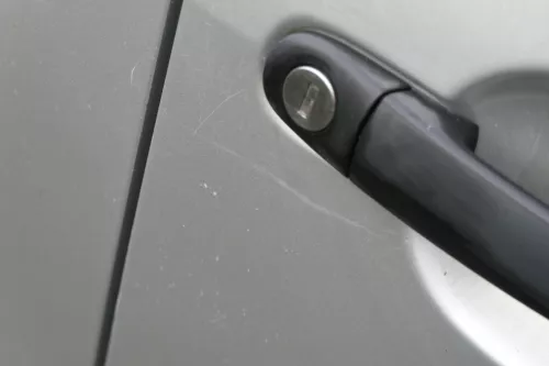 Skoda Fabia 6Y Kombi Limousine Tür vorne rechts Beifahrertür grau silber LF7T (183659)