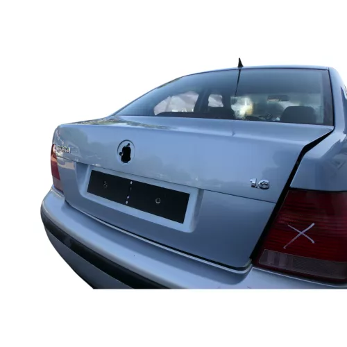 VW Bora Limousine Heckklappe Kofferraumklappe Klappe hinten blau LB5S (183697)