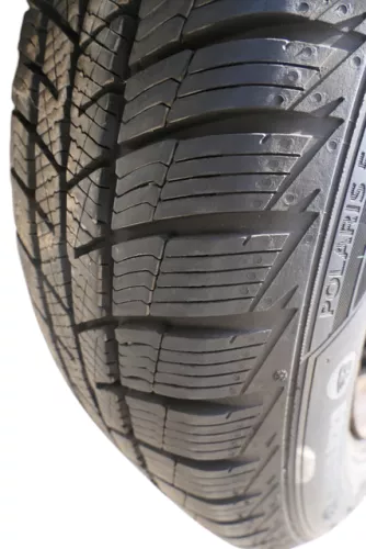 4x A4 B5 A6 4B Passat 3BG Felgen Reifen Winterreifen M+S 195/65 R15 91T 6-8mm (183786)