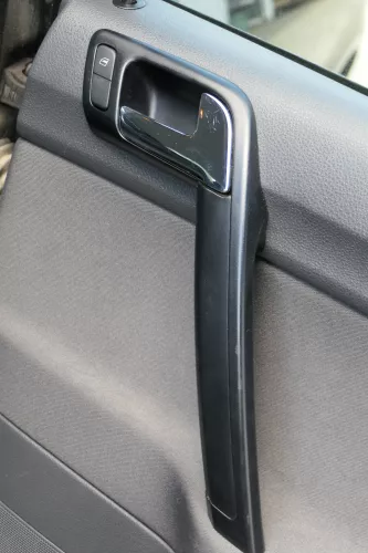 1x VW Polo 9N 9N3 Türverkleidung Verkleidung Tür hinten rechts 4/5-Türer dunkel (183803)