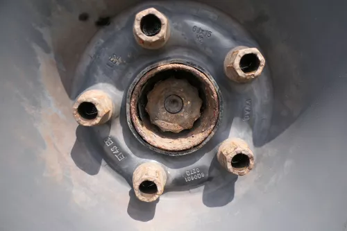 4x VW Polo 9N 6R Felgen Reifen 195/55 R15 85V Sommerreifen ca. 4-6mm (183832)