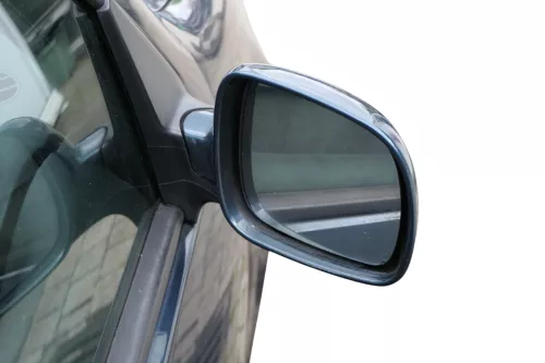 VW Golf 4 Bora elektrischer Spiegel vorne rechts Außenspiegel grün LC6X Glas (183869)