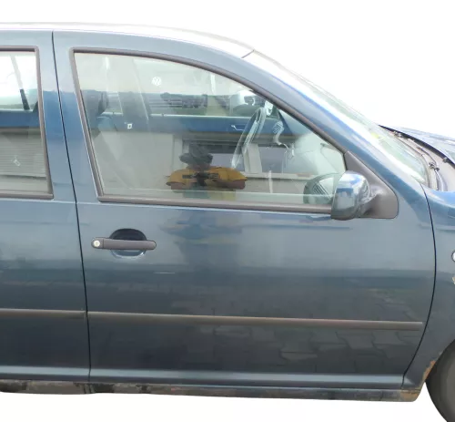 VW Golf 4 Bora Tür vorne rechts Beifahrertür 4/5-Türer+Kombi Variant grün LC6X