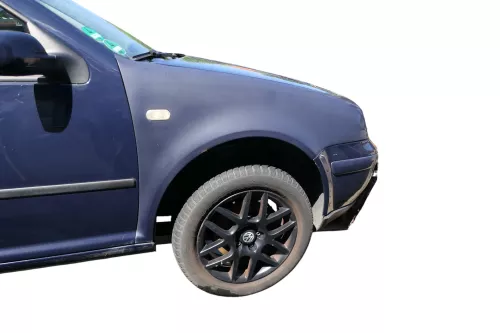 VW Golf 4 1J Kotflügel vorne rechts blau(LA5G)  -- selbst lackiert (183893)
