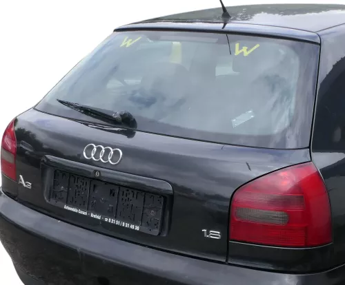 A3 8L bis Bj.ca1999 Heckklappe Kofferraumklappe Klappe hinten schwarz LZ9U Schei