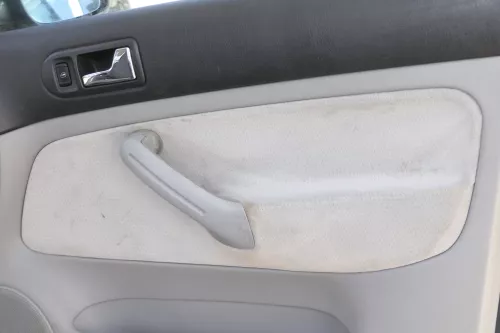 Golf 4 1J Limousine Türverkleidung Verkleidung Tür vorne rechts grau (183993)