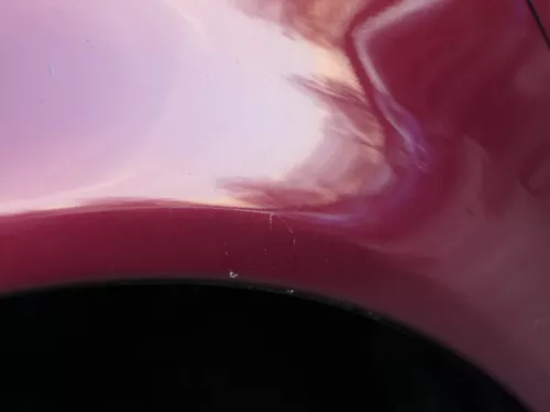 Audi A6 4B Kotflügel vorne links rot LZ3L (bis ca.Mitte 2001 passend   - DELLE (184087)