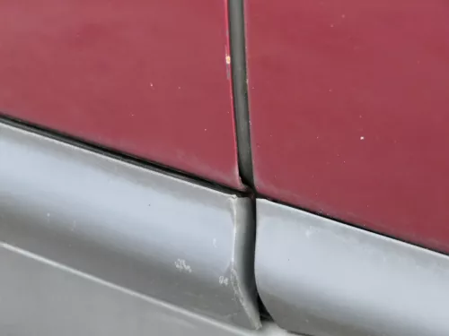 Audi A6 4B C5 Tür nur Türblatt vorne links Fahrertür rot LZ3L - ohne Anbauteile (184088)