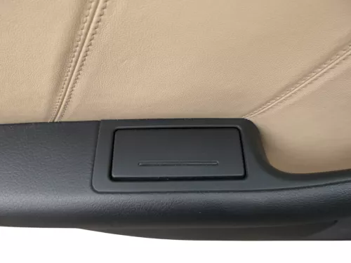 1x A6 4B Türverkleidung Verkleidung Tür hinten links Leder onyx / vanille Bose (184106)