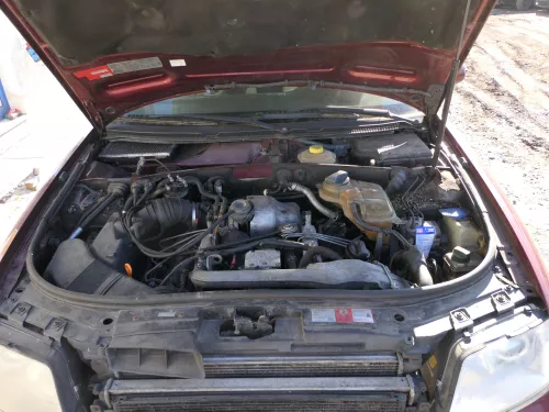 Audi A6 4B Klimaleitung Kältemittelschlauch 2,5 TDI AFB V6  Motor - 4B0260707L (184124)