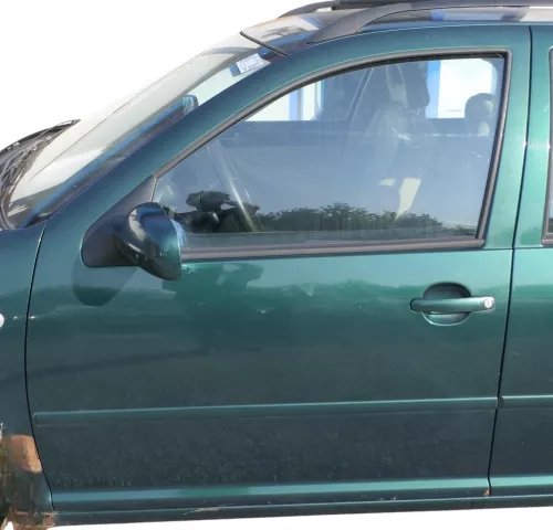 VW Golf 4 Bora Tür vorne links Fahrertür 4/5-Türer Kombi Variant grün LC6M