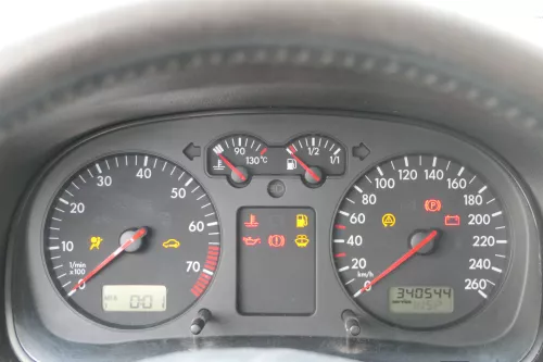 VW Golf 4 Tacho Tachometer Kombiinstrument 340.000km 1J0920821A 1,6-2,8