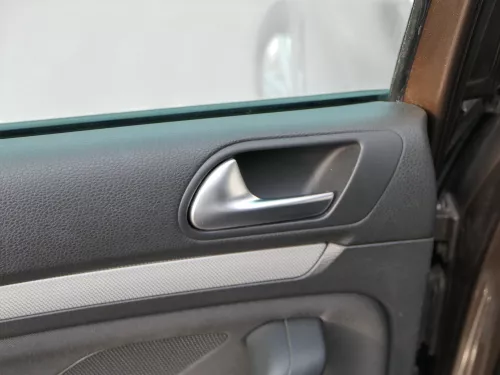 1x VW Golf Variant Kombi AJ5 Türverkleidung Verkleidung Tür hinten links schwarz (184236)