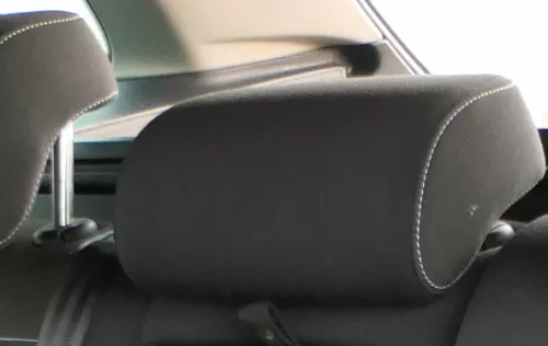 Golf 6 Variant Kombi AJ5 Kopfstützen Kopfstütze hinten in Mitte mittig schwarz w (184244)