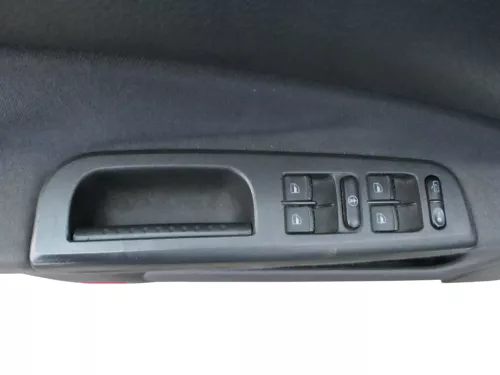 1x Octavia 1U Kombi Türverkleidung Verkleidung Tür vorne links (184312)